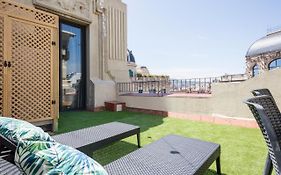 Blau Atic Apartment